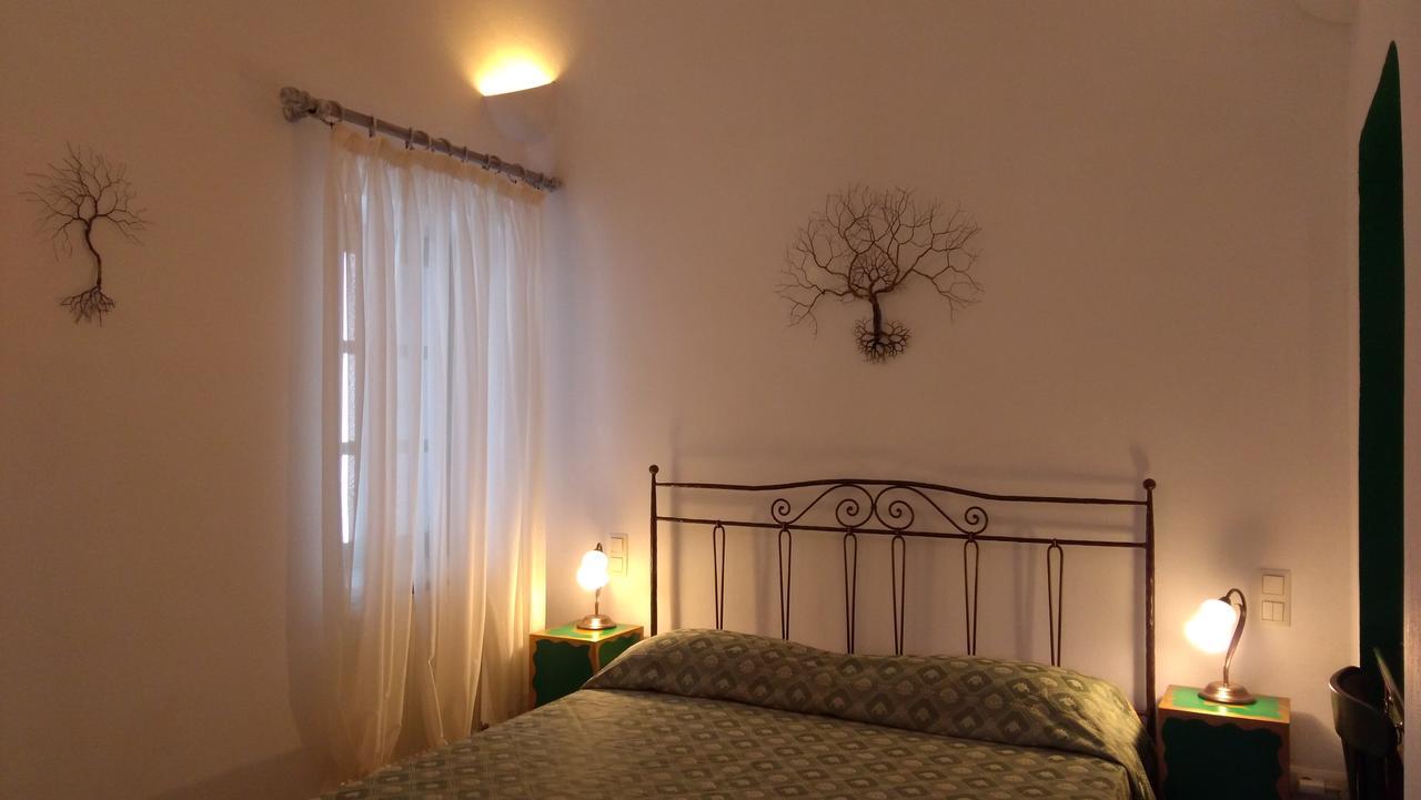 Donna'S House Santorini Hotel Pyrgos Kallistis Bagian luar foto